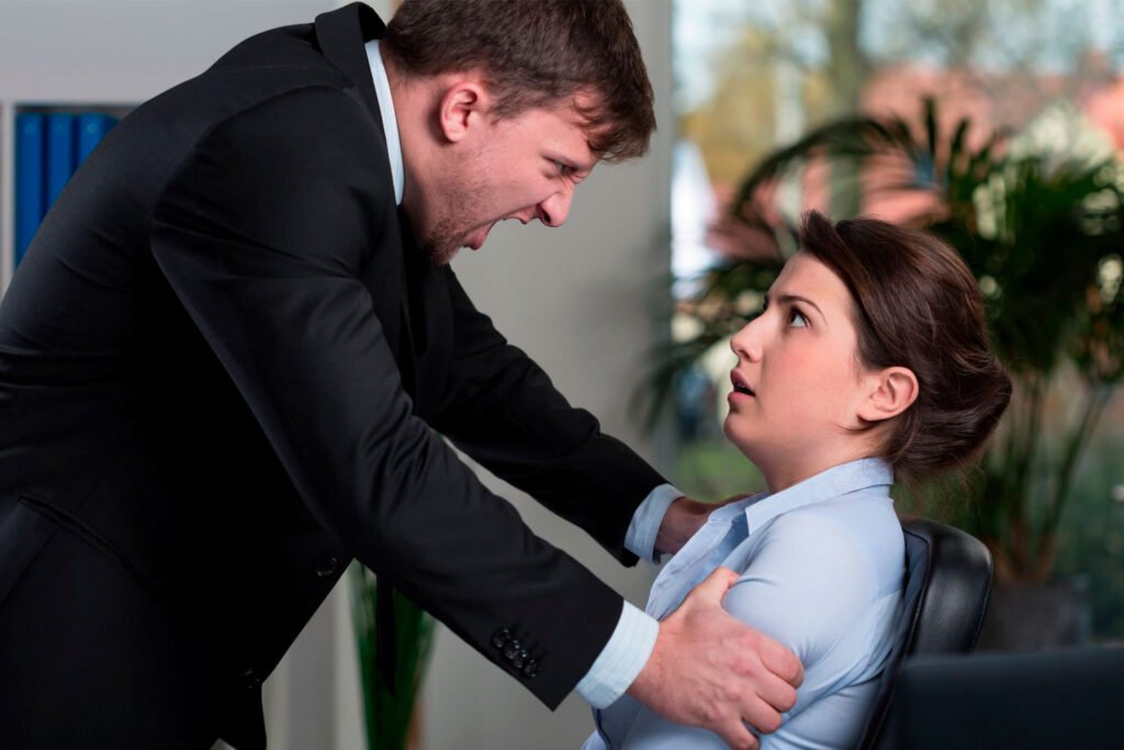 Abogado acoso laboral en Granada