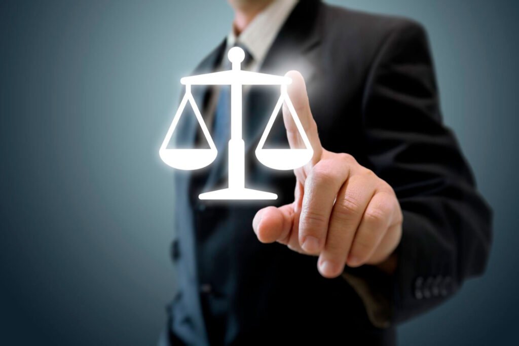 Abogados especialistas en ERTE y ERE para empresas Granada​. Abogado ERTE y ERE en empresas Granada.