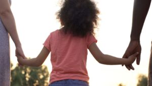 Filiación y adopciones granada