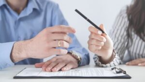 diferencia entre nulidad matrimonial y divorcio